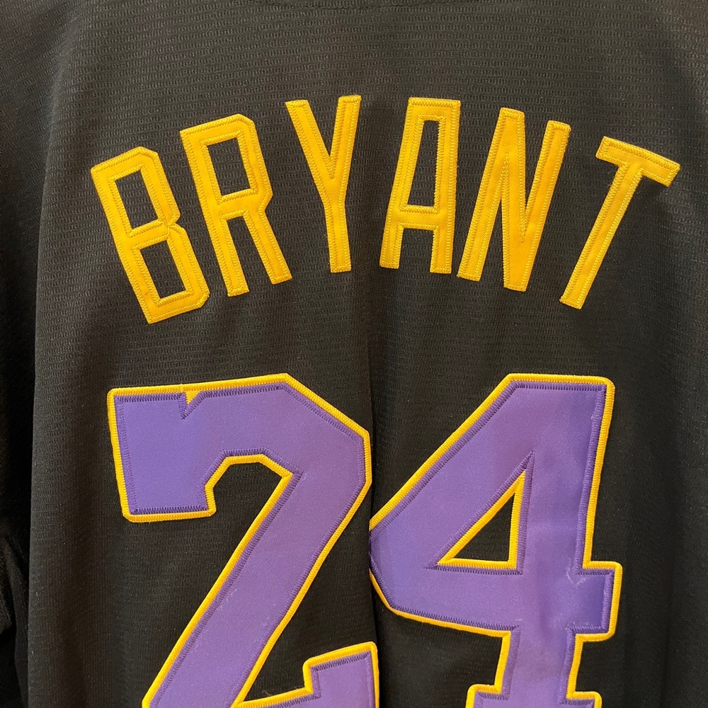 Mamba Bryant Jersey #8 - Picture 8 of 9